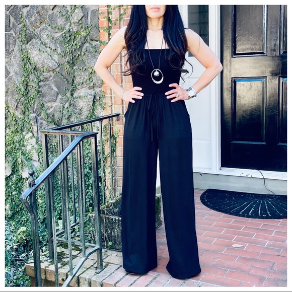 Chic black tube top wide leg side pockets jumpsuit - Picture 6 of 8